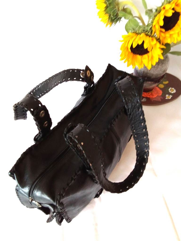 100% Genuine Leather Shoulder / Handbag Tote Women's Bag ( Christmas Sale )