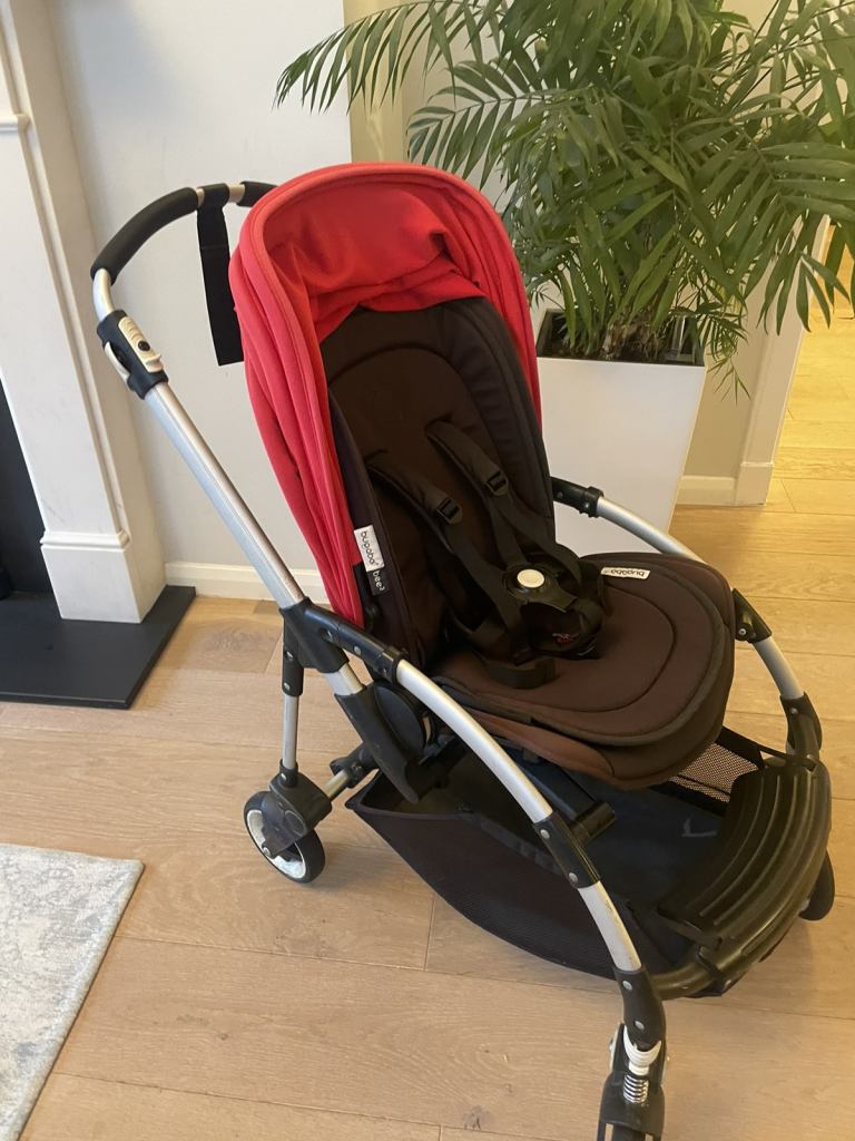 Bugaboo Bee 3 Buggy with Original Rain Cover - Good Condition