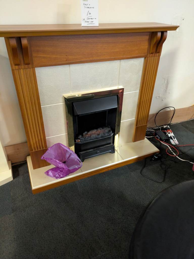 WOOD FIRE SURROUND AND ELECTRIC FIRE