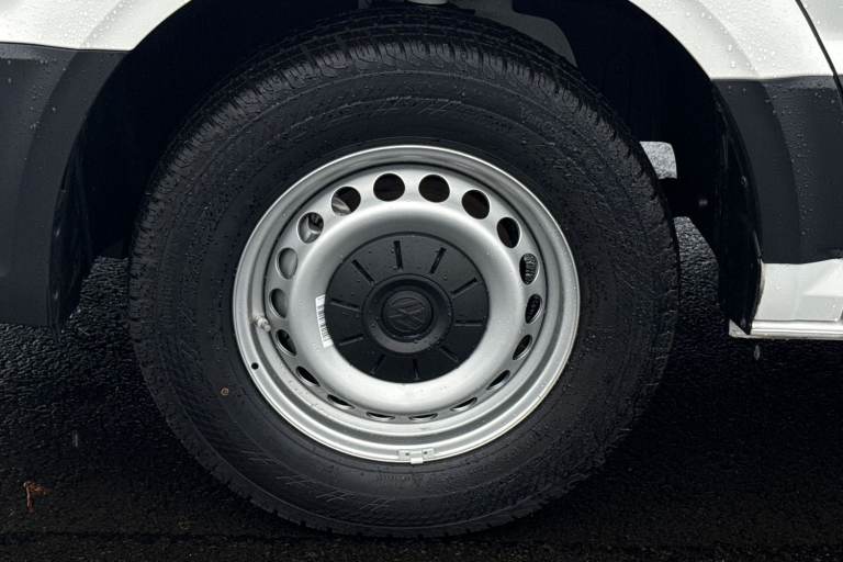 2025 Volkswagen Crafter CR35 Panel Van Commerce Plus LWB 163 PS 2.0 TDI rwd manual Van DIESEL Manual