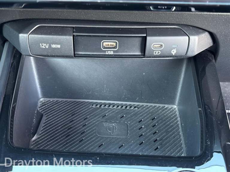 2022 Kia Niro 64.8kWh 4 SUV 5dr Electric Auto (201 bhp) ESTATE Electric Automatic