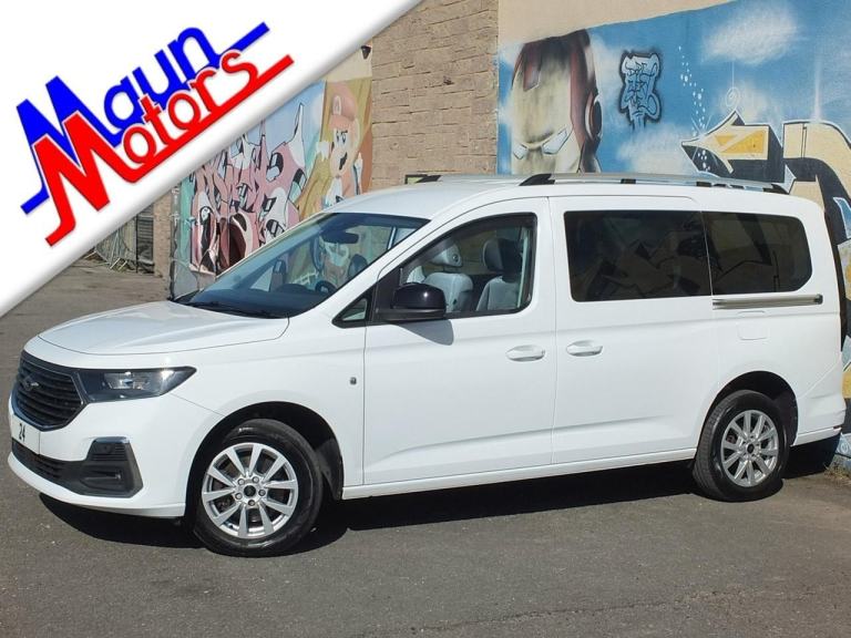 Ford Grand Tourneo Connect Titanium 2.0 EcoBlue 122PS S/S AUTO 5 Seat MPV