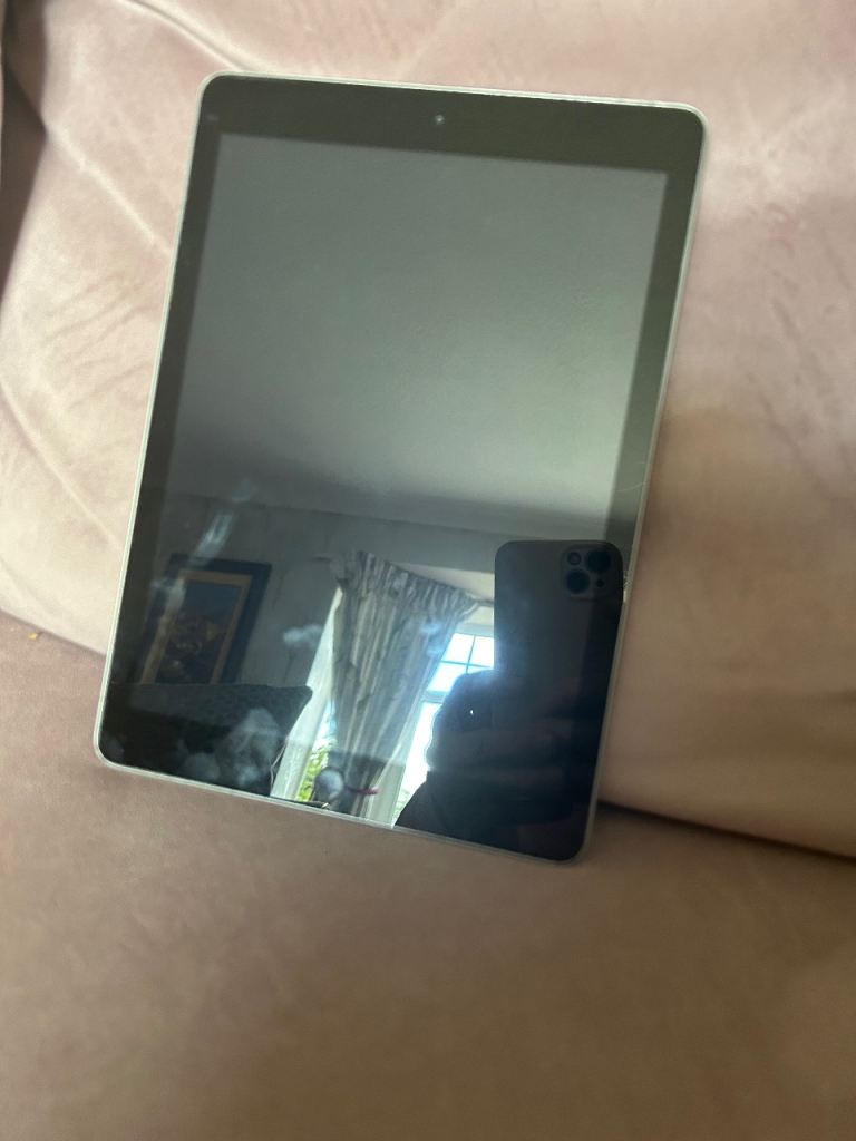 iPad for sale 