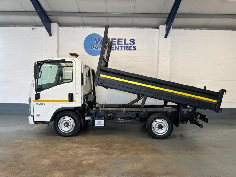 2022 Isuzu N35 Chassis Cab SE Easyshift Tipper DIESEL Automatic