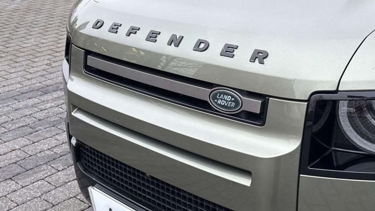  Land Rover Defender 2.0 P300 X-Dynamic SE 90 3dr Auto [6 Seat] SUV Petrol Automatic