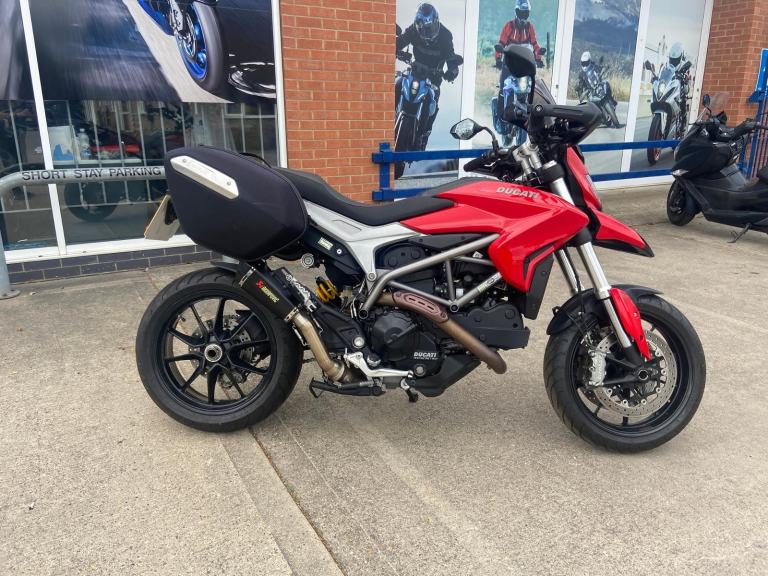 DUCATI HYPERSTRADA, F.S.H ONLY 10K MILES, EXCELLENT CONDITION