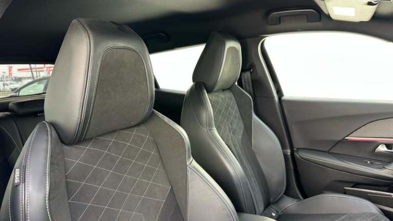 2022 Peugeot 2008 1.2 PureTech 130 GT Premium 5dr EAT8 HATCHBACK PETROL Automatic