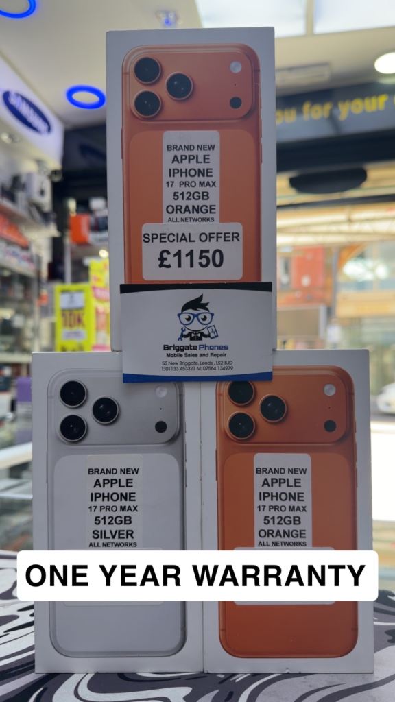 BRAND NEW Apple iPhone 17 Pro Max 512GB Orange silver  - Unlocked all networks one year warranty 