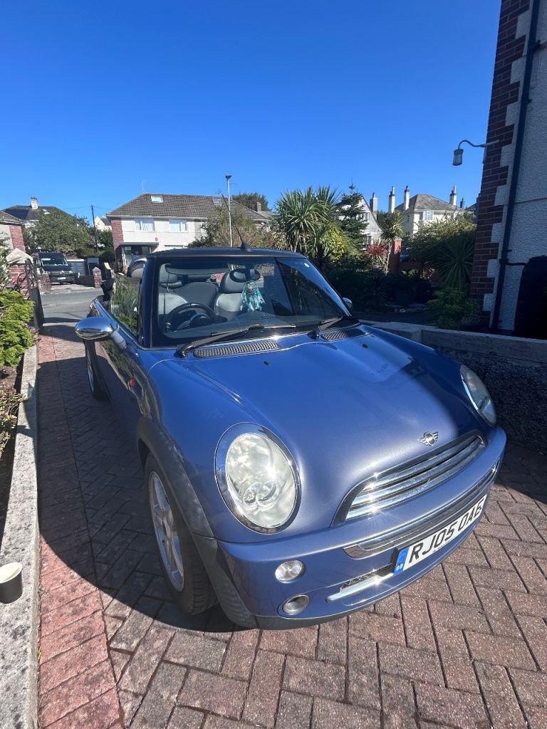 Mini, CONVERTIBLE, Convertible, 2005, Manual, 1598 (cc), 2 doors