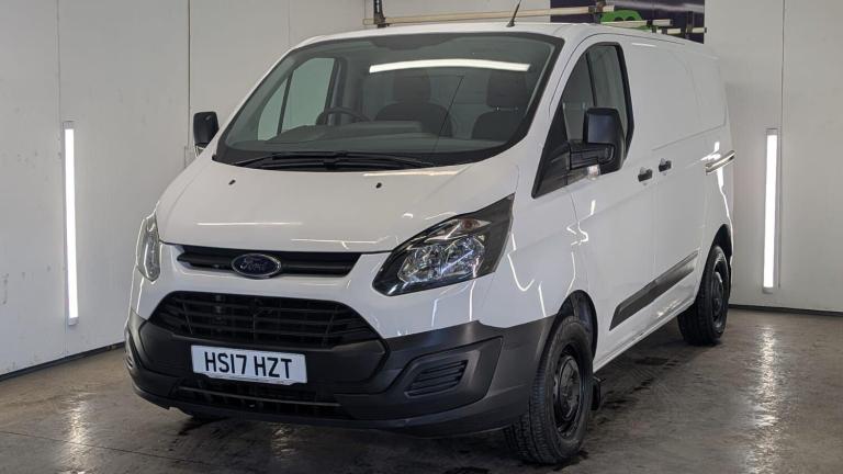 2017 Ford Transit Custom 2.0 TDCi 290 L1 H1 5dr PANEL VAN Diesel Manual