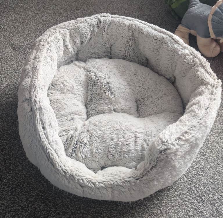 Super soft cat bed 