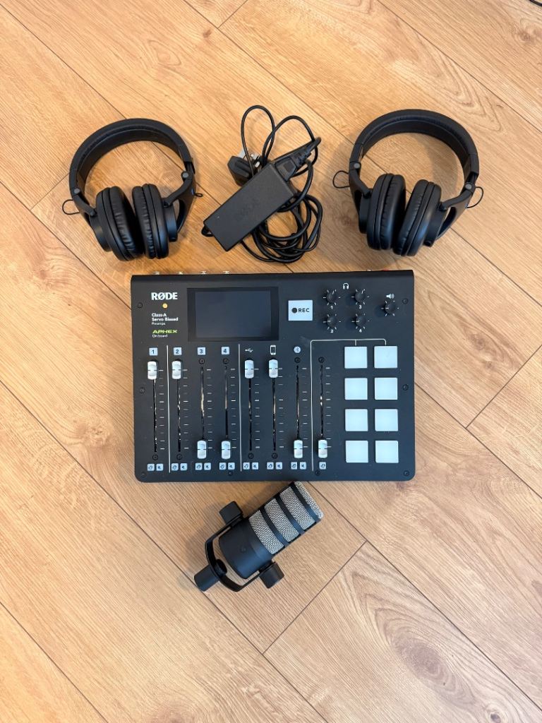 (open to offers) Rodecaster Pro Podcast Production Studio, Podmic & Shure Headphones
