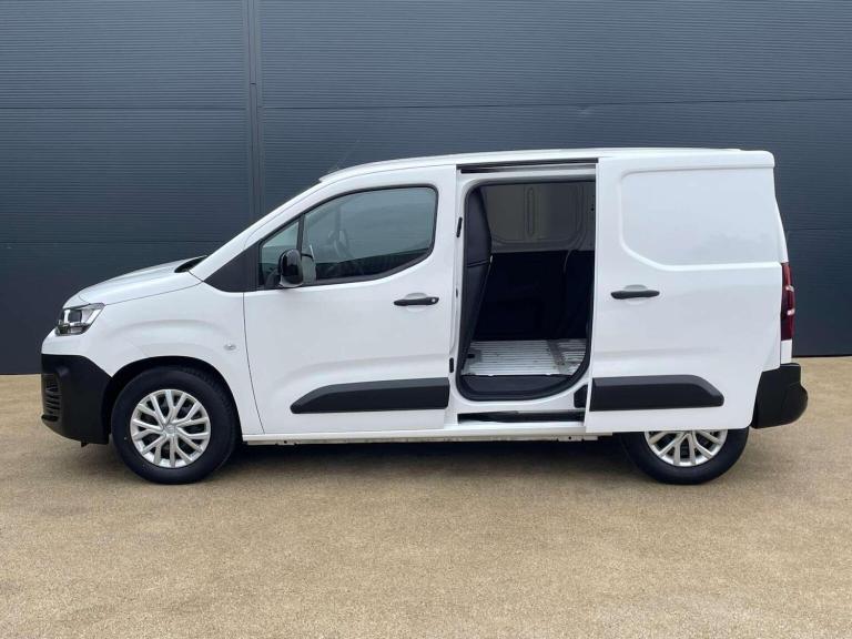 CITROEN BERLINGO 800 50kWh Enterprise M Pro Auto SWB 5dr (7.4kW Charger) 2022
