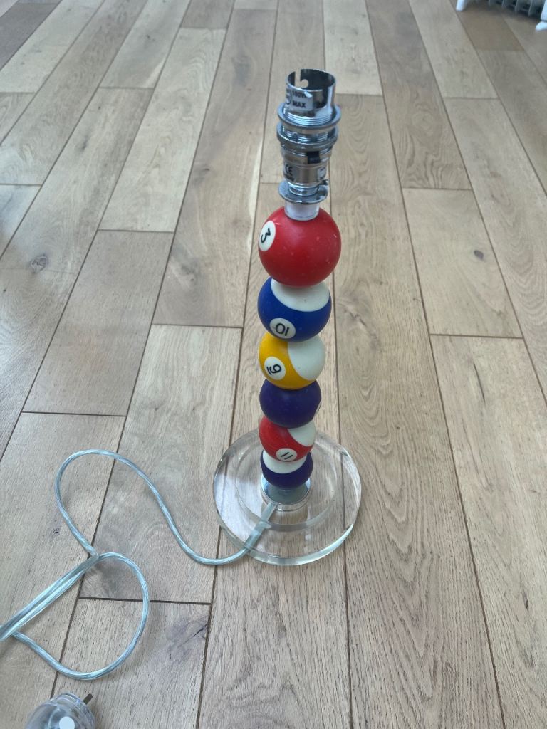 Pool ball lamp base