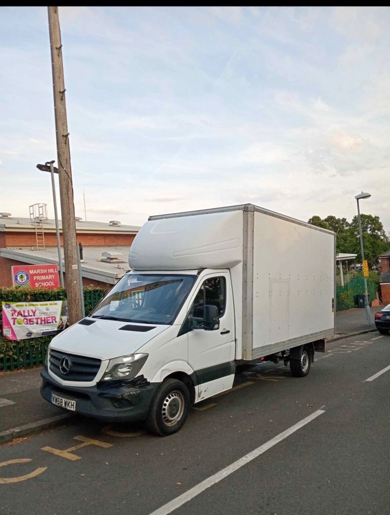 Mercedes sprinter lwb Luton van 