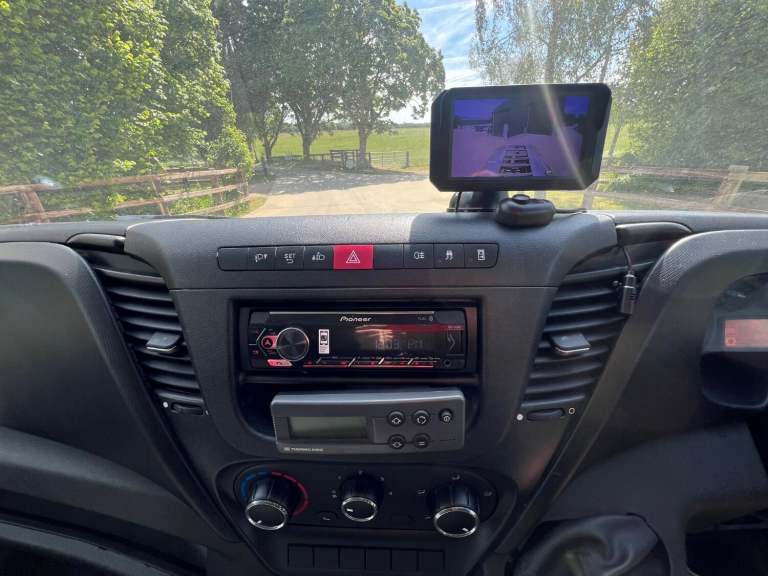 IVECO DAILY 2.3 TD 11V 35S 3000 2016