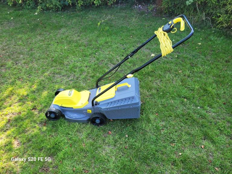 Challenge lawnmower ME1031M used once 