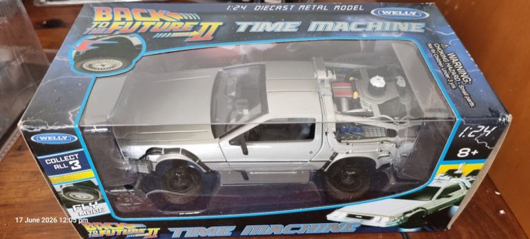 Welly Back To The Future II Time Machine Diecast Model - NEW