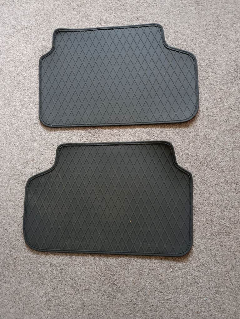 BMW 5 Series rubber car mats 