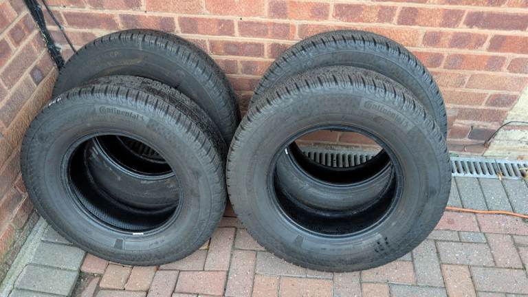 image for Continental Vancontact Camper Tyres 225/75R 16 CP 113 R