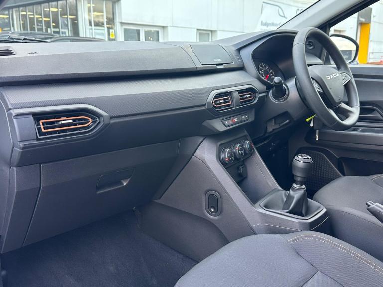 2023 Dacia Sandero Stepway 1.0 TCe Essential Euro 6 (s/s) 5dr HATCHBACK Petrol Manual