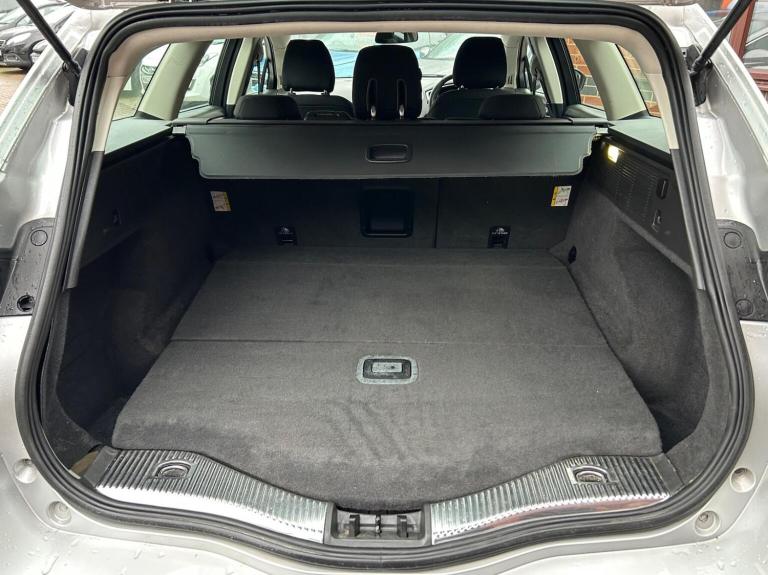 FORD MONDEO 2.0 TDCi Zetec Euro 6 (s/s) 5dr 2015