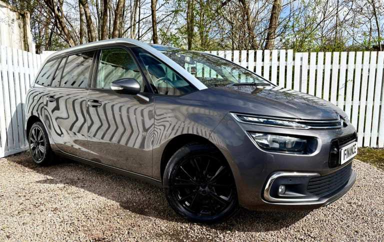 CAN'T GET CREDIT? CALL US! Citroen C4 Grand Picasso 1.6 BlueHDi Flair - £199 DEPOSIT, £70 PER WEEK