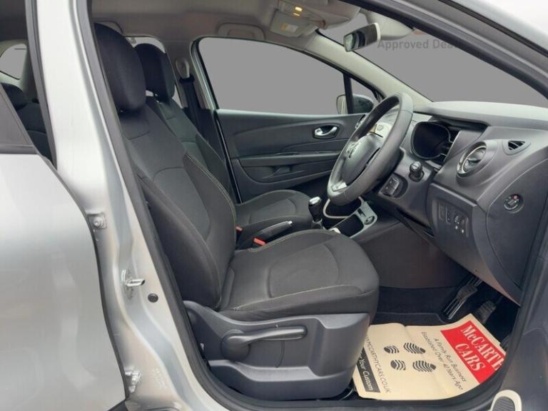 2018 Renault Captur TCe ENERGY Play SUV Petrol Manual