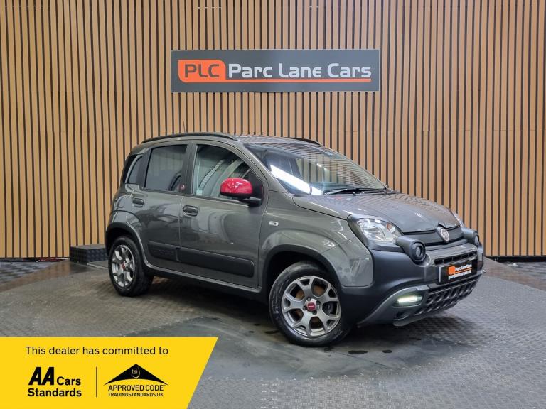 2023 Fiat Panda 1.0 MHEV HYBRID RED Hatchback 5dr - ONLY 27000 MILES -  Petrol