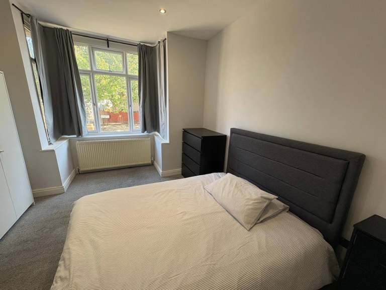 Amazing Ground Floor Double Bedroom for Rent – Shared House ✨