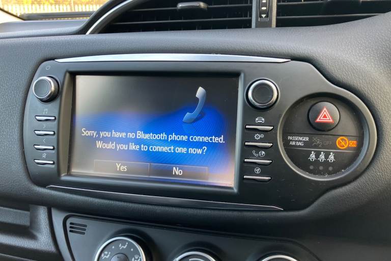 2019 Toyota Yaris 1.5 VVT-i Y20 5dr [Bi-tone] Hatchback PETROL/ELECTRIC Manual