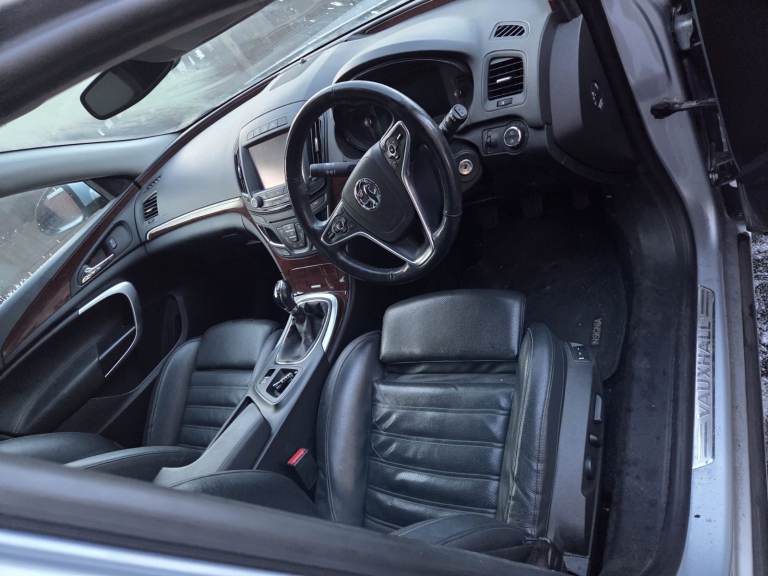 Vauxhall, INSIGNIA, Hatchback, 2015, Manual, 1956 (cc), 5 doors