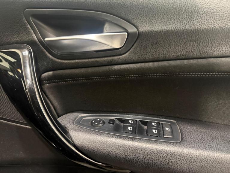 2015 BMW 1 Series 118i Sport 5dr Step Auto HATCHBACK PETROL Automatic