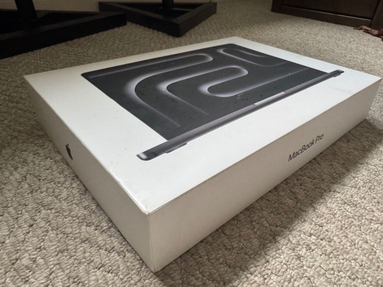 Apple MacBook Pro 14” M5 Pro, 24GB RAM, 2TB SSD, Space Black – Brand New & Sealed