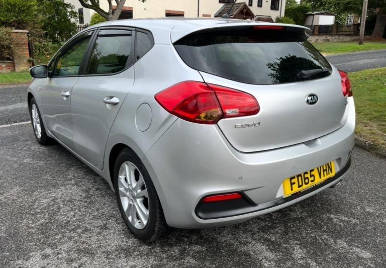 2016 KIA CEED SR7 1.4 CRDi LONG MOT GOOD S/HISTORY DRIVES GREAT JUST SERVICED! 