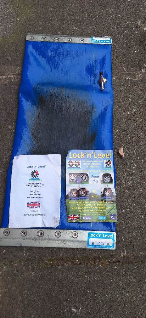 Caravan accessories Lock n Level 