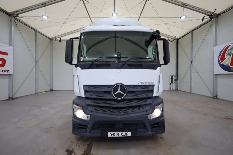 2014 (14 PLATE) Mercedes Benz  ACTROS 1840 4x2 Euro 6 Tractor Units