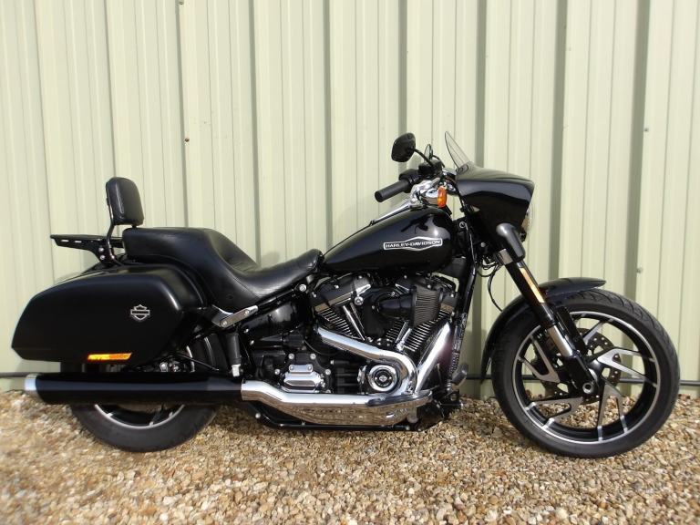 Harley-Davidson FLSB Sport Glide 1745cc, One Owner From New * UK Delivery *
