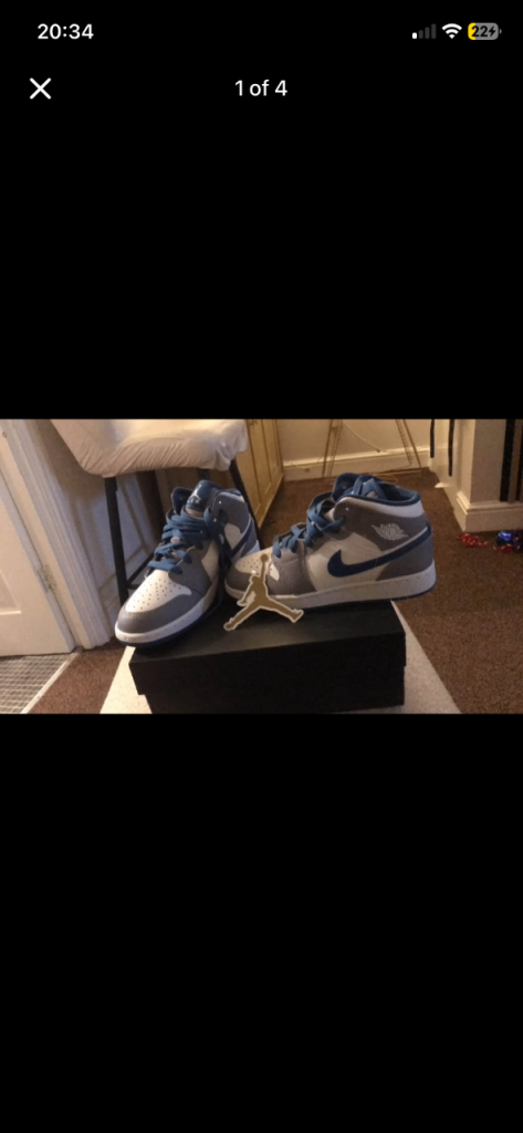 Nike Air Jordan 1 Mid Trainers - Blue/Grey - Almost New