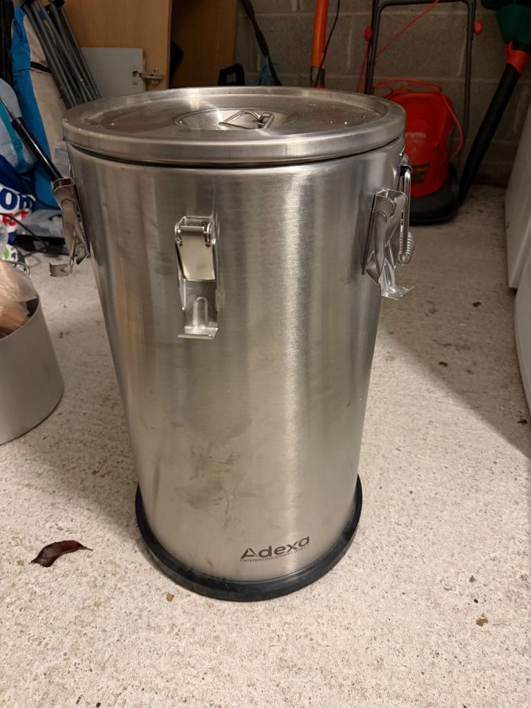 Large portable commercial adexa brand water/food container