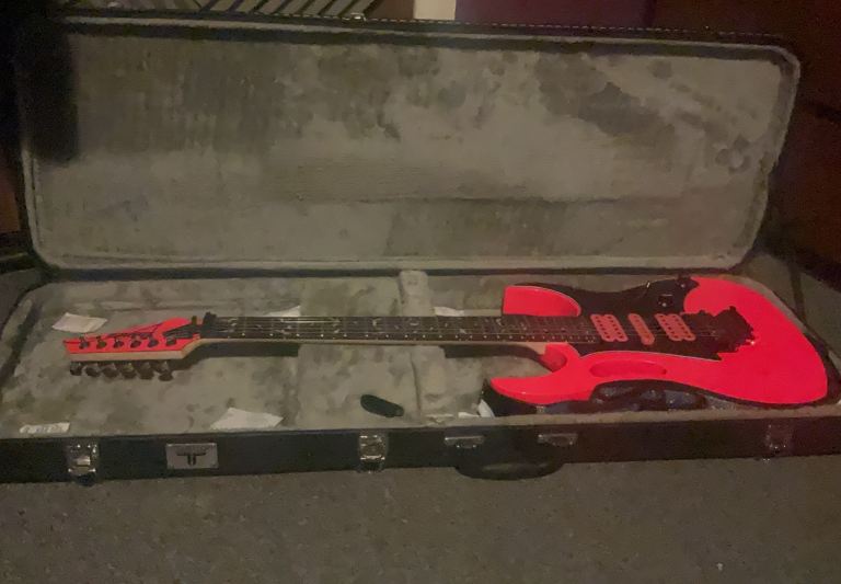 Ibanez jem jr, HardCase and Marshal amp