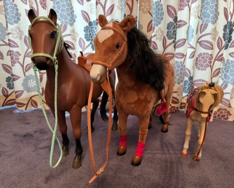 Our Generation - 2 horses and 1 pony