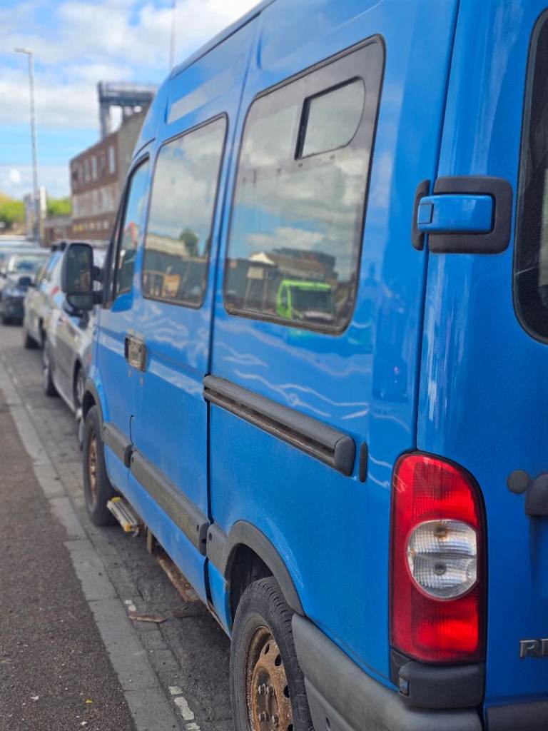 Renault master auto