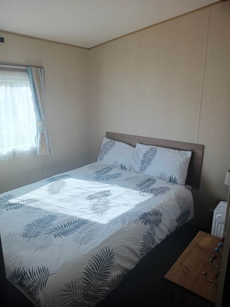 2 bed sleeps 6 caravan 