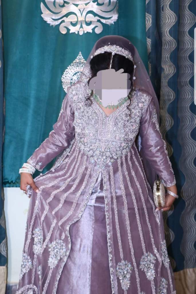 Asian wedding dress for bridal Pakistani Indian function 