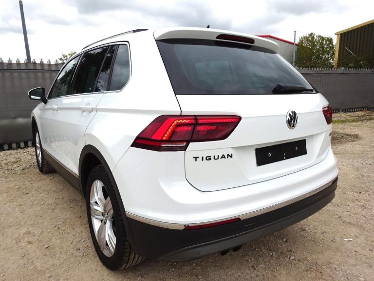 2020 70 REG VOLKSWAGEN TIGUAN SEL TDI 4MOTION DIESEL AUTO DAMAGED SALVAGE