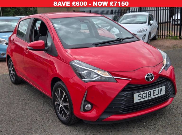 2018 Toyota Yaris 1.5 VVT-i Icon Tech 5dr HATCHBACK PETROL Manual