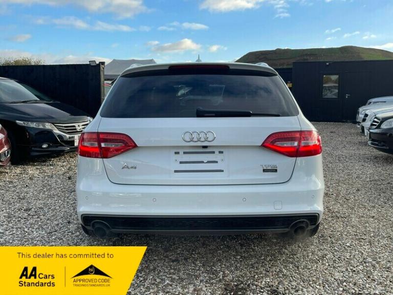 Audi A4 Avant 2015 2.0 TSFI S LINE AUTO PETROL