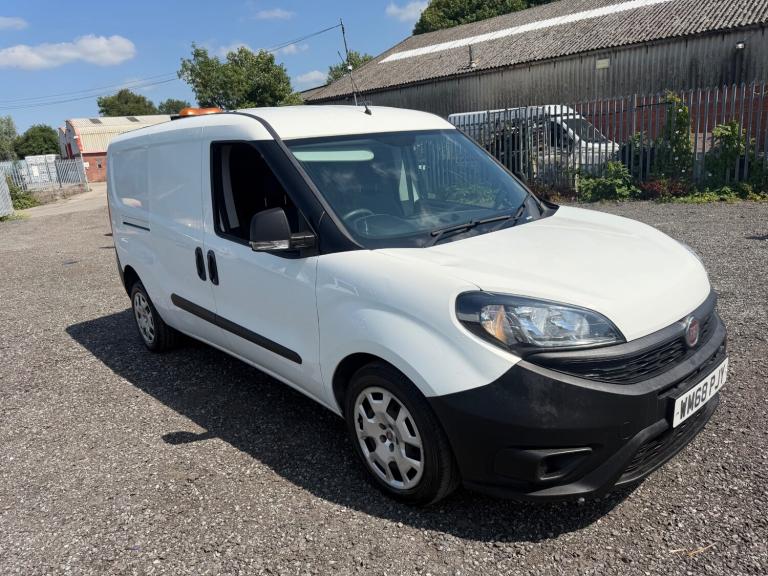 2019 FIAT DOBLO LWB L2 5 SEATER CREWVAN LOW MILES A/C 1.6 MULTIJET PRICE + VAT