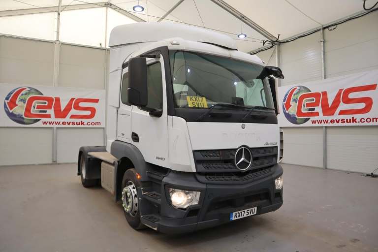 2017 (17 PLATE) Mercedes Benz Actros 1840 4x2 Euro 6 Tractor Units
